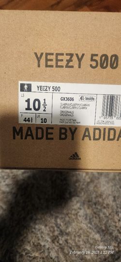 Addias Yeezy 500 10.5