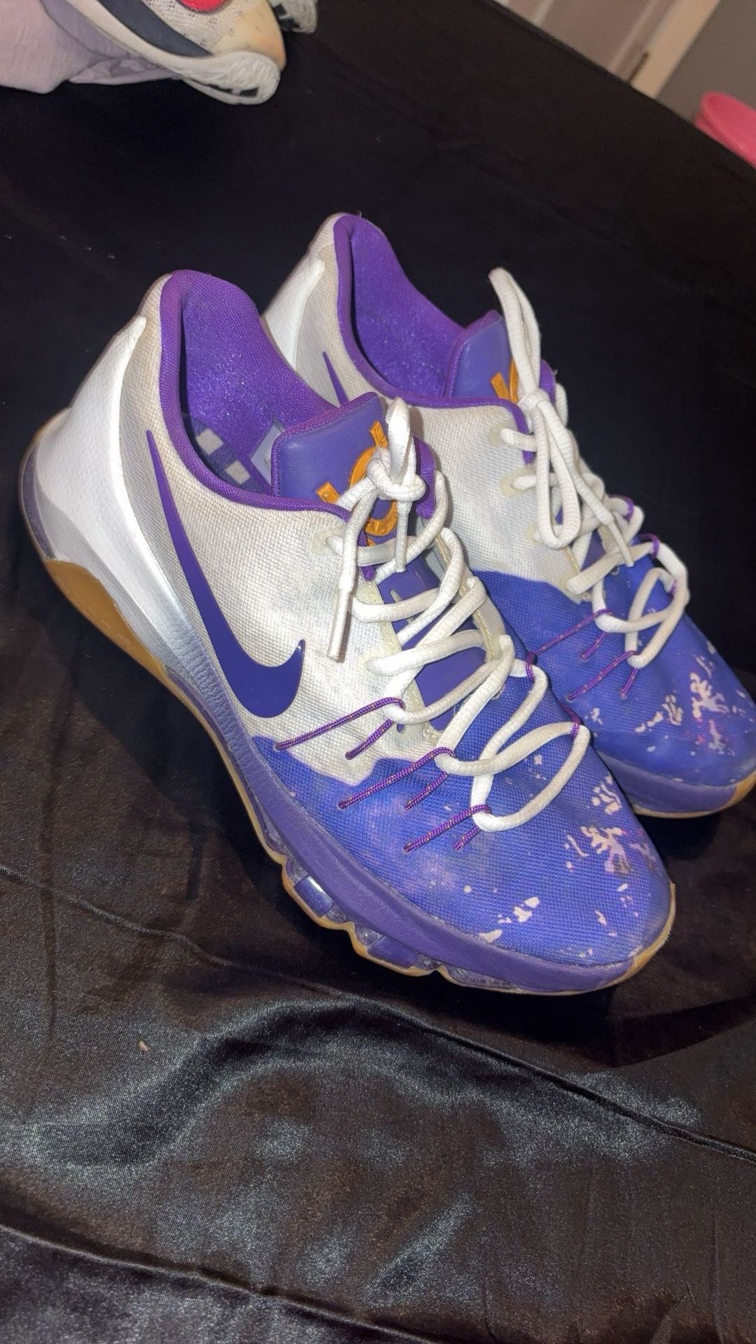 Nike Shoes Size: 6.5