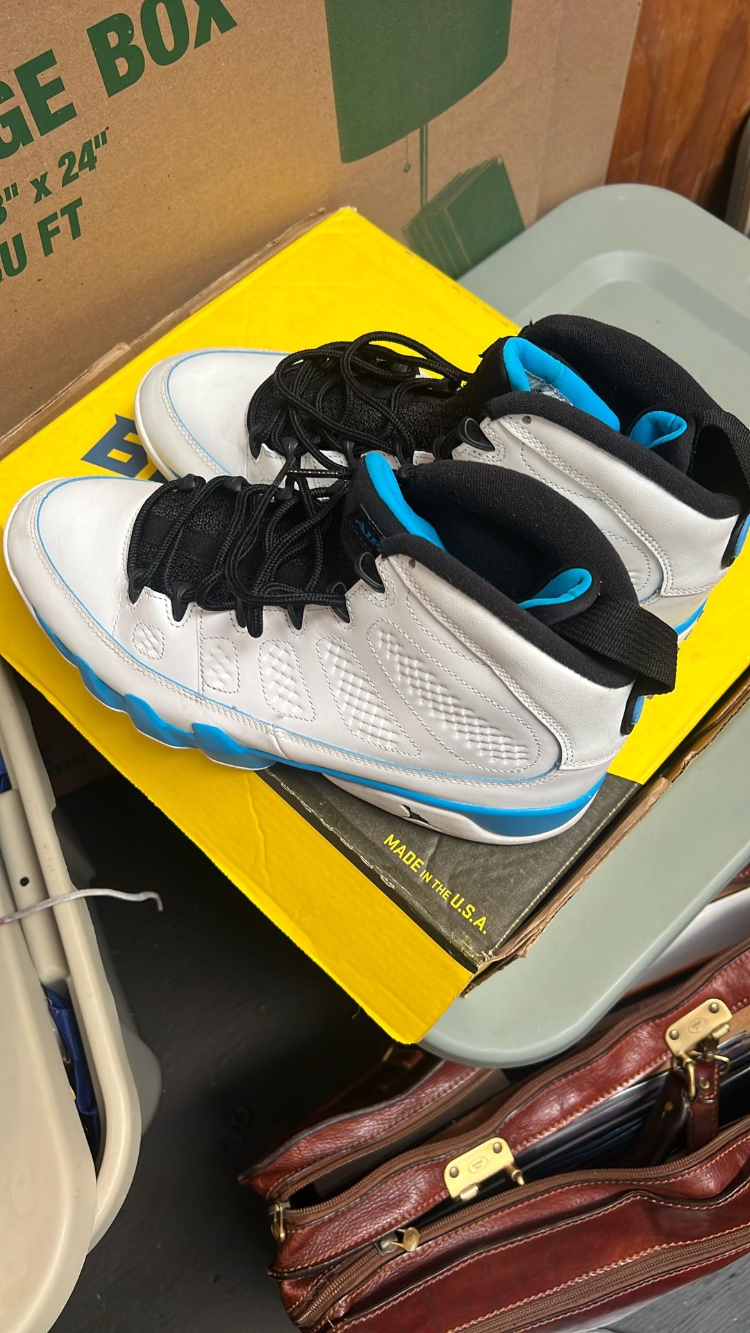 Jordan Sneakers