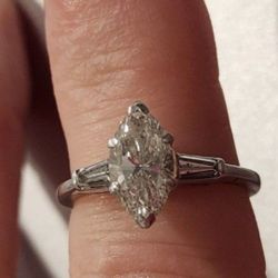 STUNNING VINTAGE 1930s 1 CT Solitaire Marquis Cut plus almost 1 CT 14kt Ring Set Approx Size 5.5 Pickup Norwalk 
