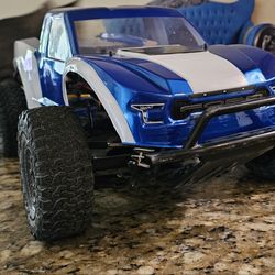 Traxxas slash ultimate
