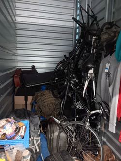 Storage unit 5x12 tools boots clothes miscellaneous