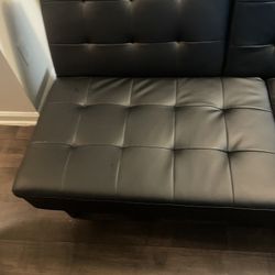 Futon With Cup holder 
