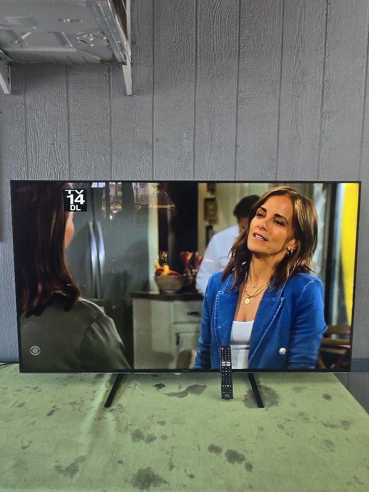 Samsung UN65HU8550
65" Smart TV