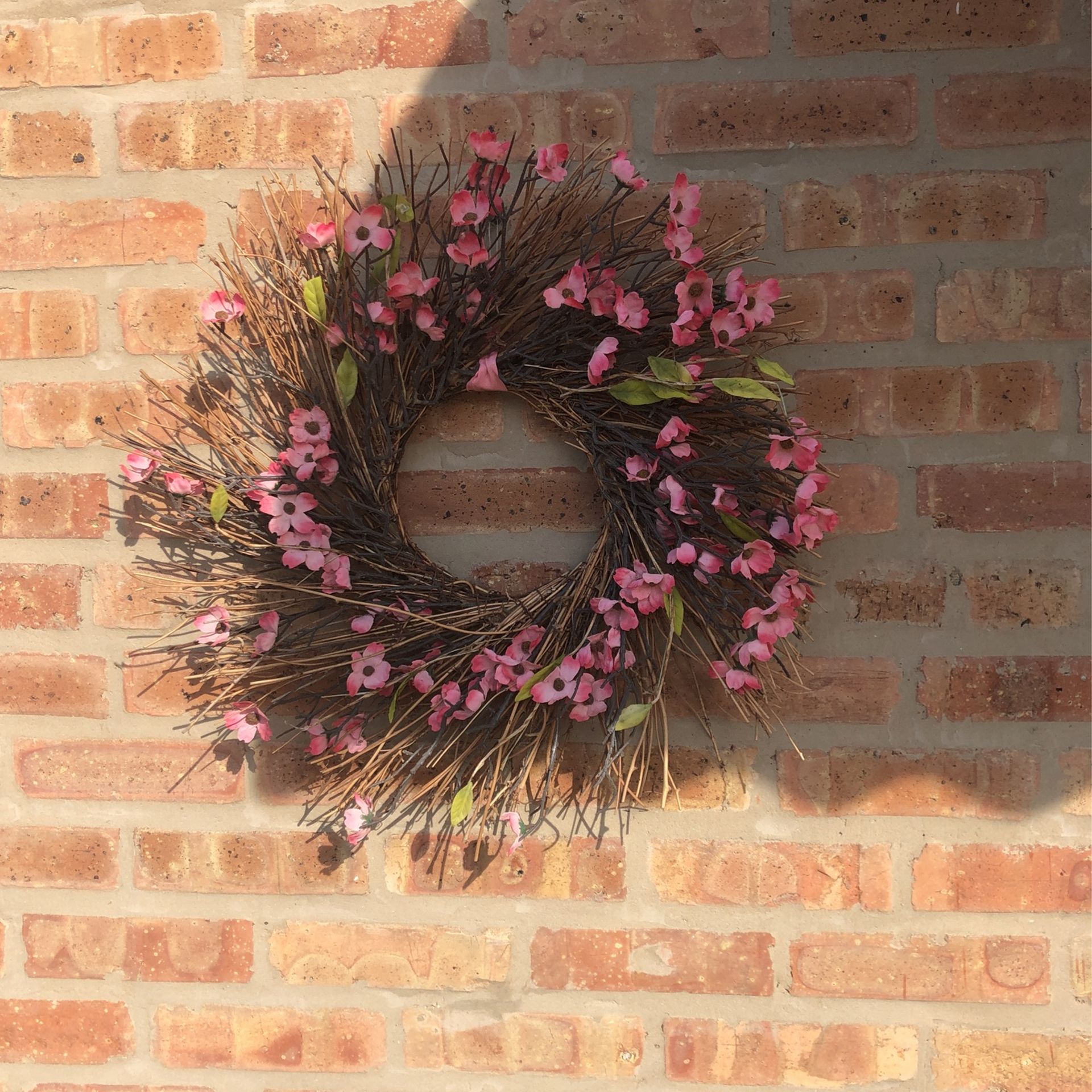 Artificial flower decoration
