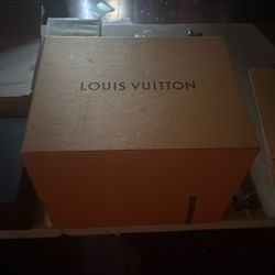 Louis V box