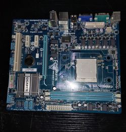 GIGABYTE MOTHERBOARD