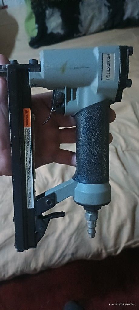 PrimeStich 3/8 Crown Stapler