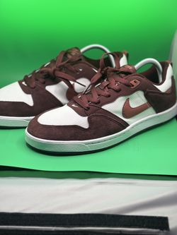 Nike SB Alleyoop 'Mystic Dates Claystone Red'