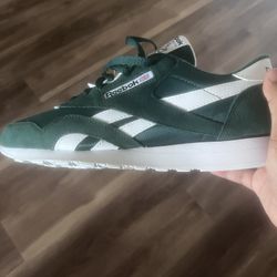 Reebok Classic Nylons