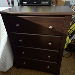 Twin Size Bunk Beds With Mattresses And Lamp 