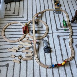Brio Wood Train And Truck Set - 73 Piece