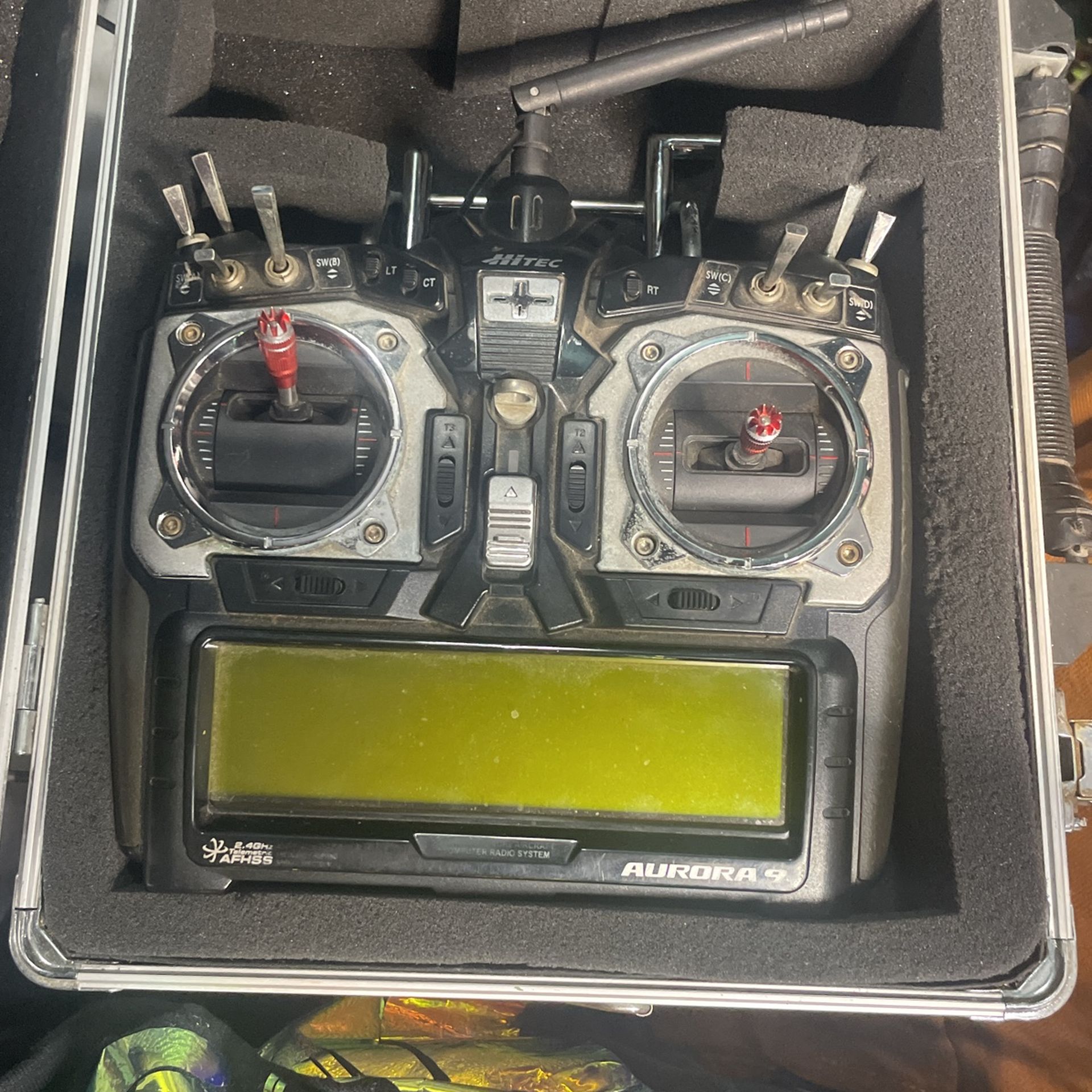 Hitec Aurora 9 2.4ghz 9 Channel RC Airplane/Heli Transmitter AFHSS Mode 2