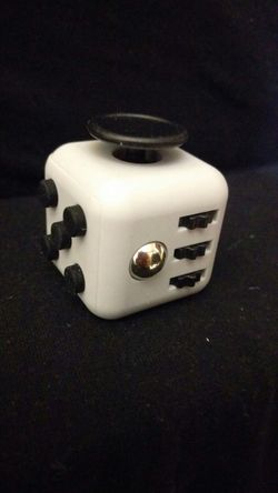 Fidget cube