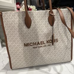 Mk Purse XL