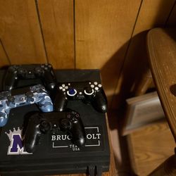 PS4