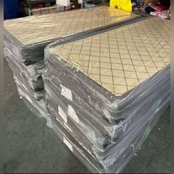 Cal king size box spring / base