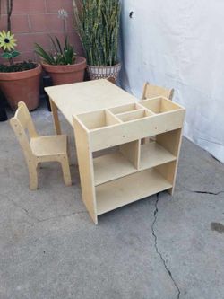 Kids Craft Art Table