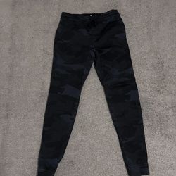 Hollister Black and Grey Camo Stacked Skinny Joggers Advanced Stretch
