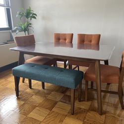 Bettie Walnut Extendable Dining Table with Chairs