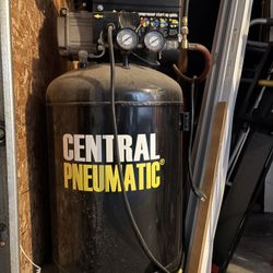 Central Pneumatic 21 Gallon Air Compressor