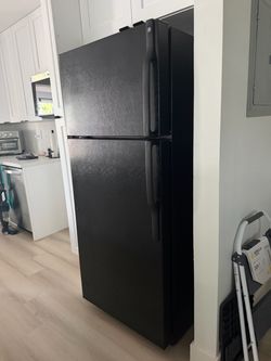 Free Fridge and Stove