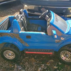 Full Size Ford Raptor Power Wheel