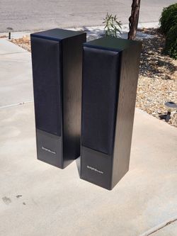 Digital Pro Audio SL-T 2.8 Tower Speakers.
