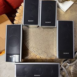 5 Piece Surrounded Sound Speaker Sony Set