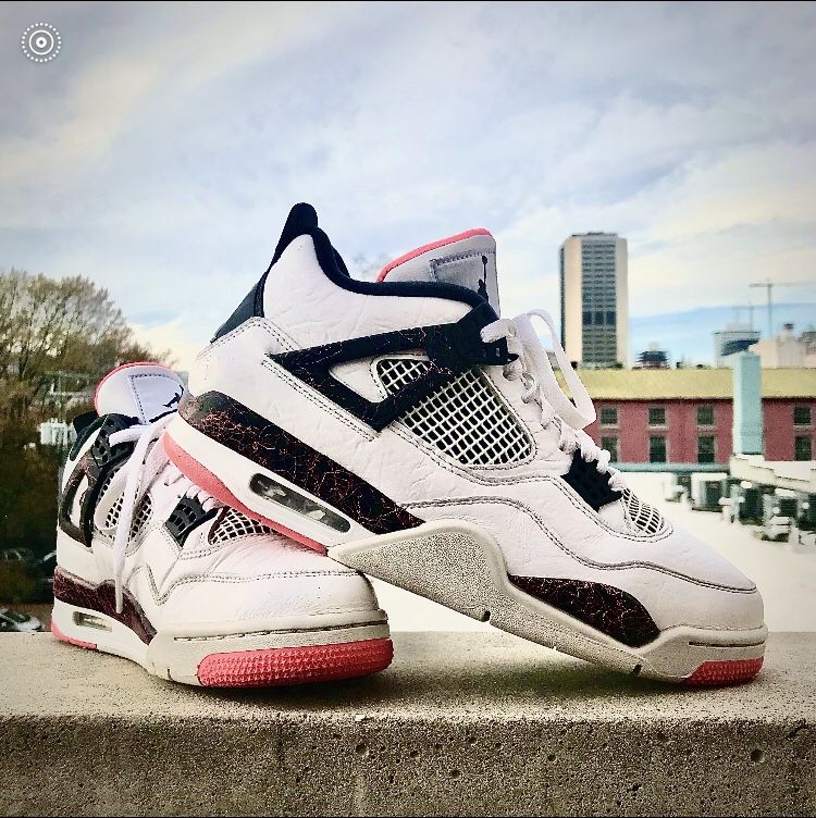 Air Jordan 4