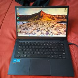 Laptop Asus Expert Book 