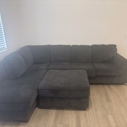 Like New Sectional Couch $300