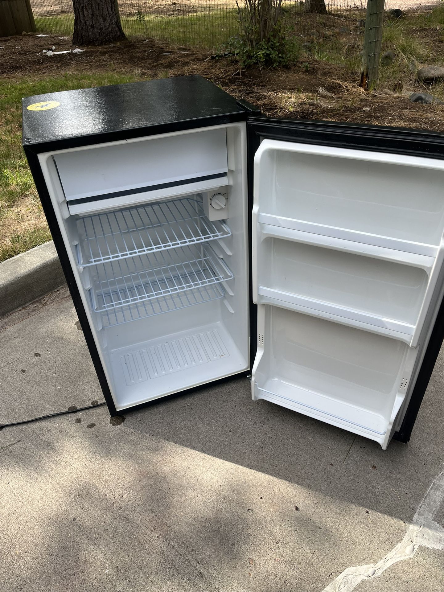 Mini Fridge