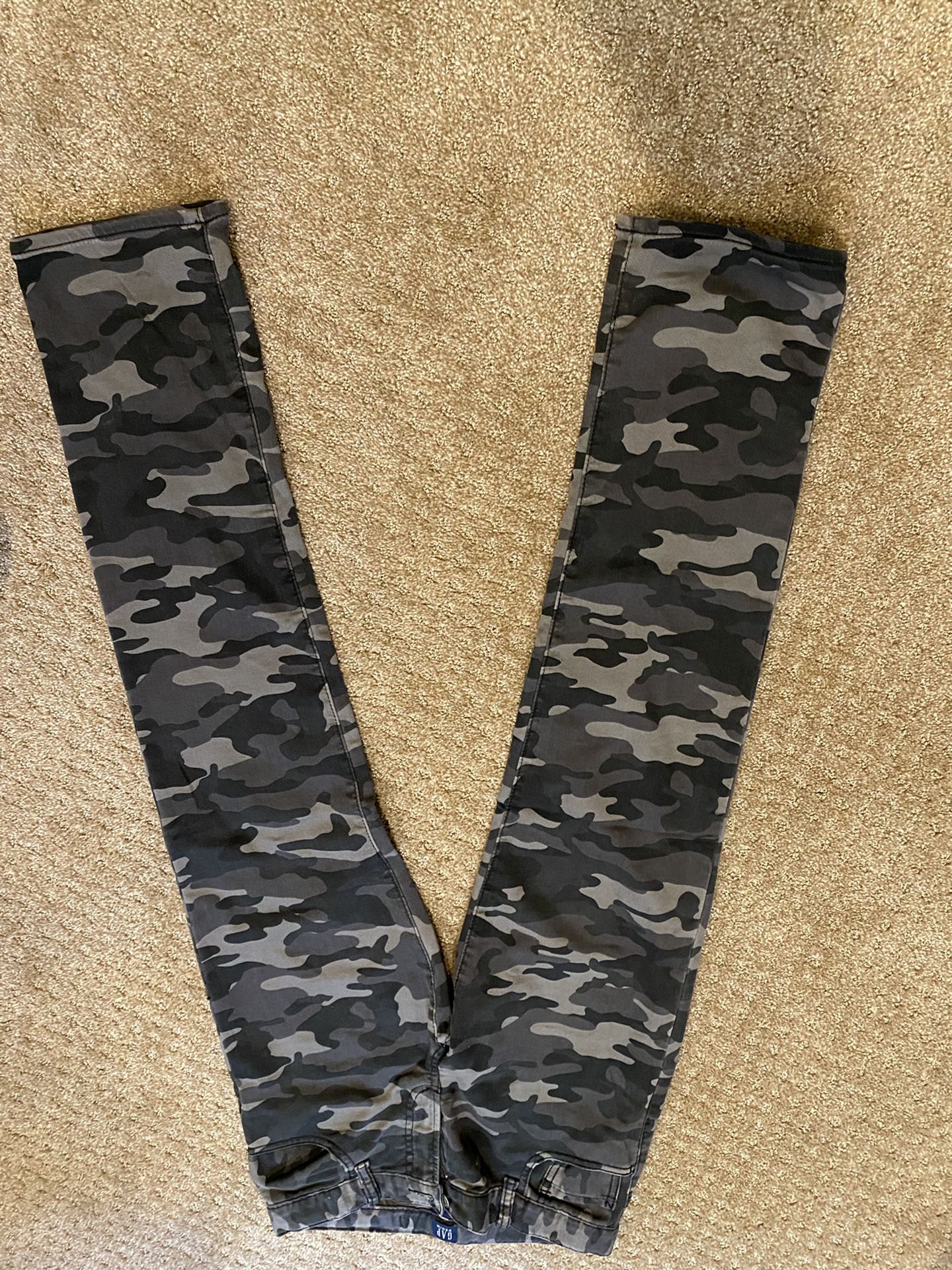 Gap Regular Stretch Slim Camo Pants Kids Size 14 Adjustable waist
