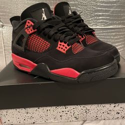 Jordan 4s Size 9 Men