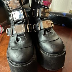 Demonia Swing 105 Platform Ankle Boots Womens Size 7 Black Leather Buckles Goth