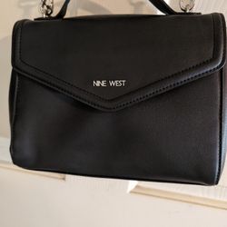 NINE WEST LUGGAGE 