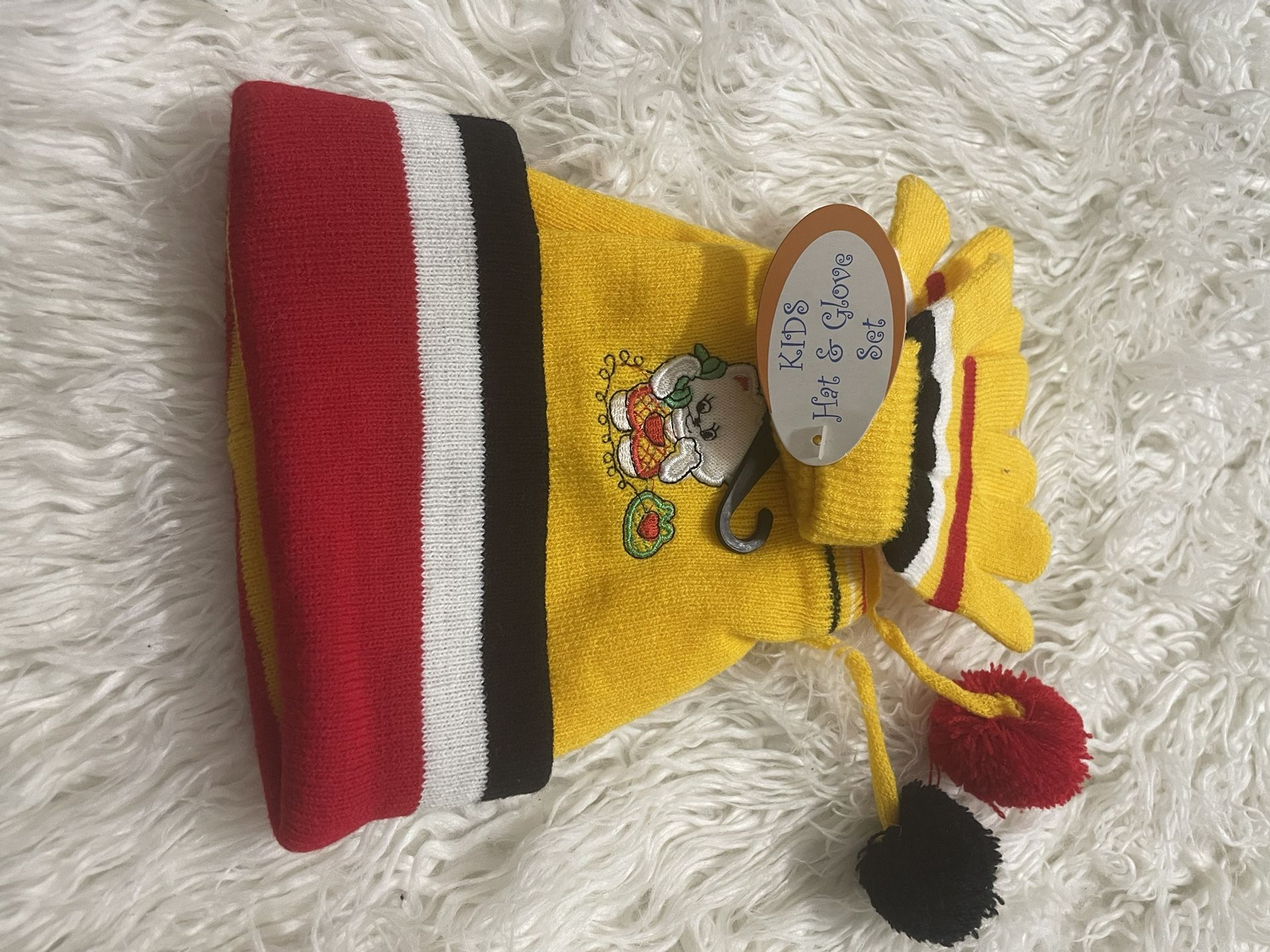 Kids Hat And Gloves (2t-3t)