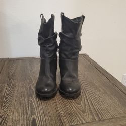 Black Boots