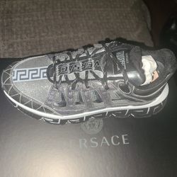 Versage Sneakers