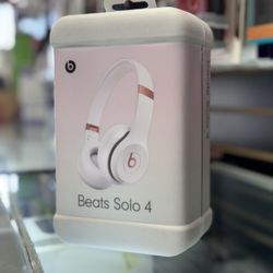 Beats Solo 4 