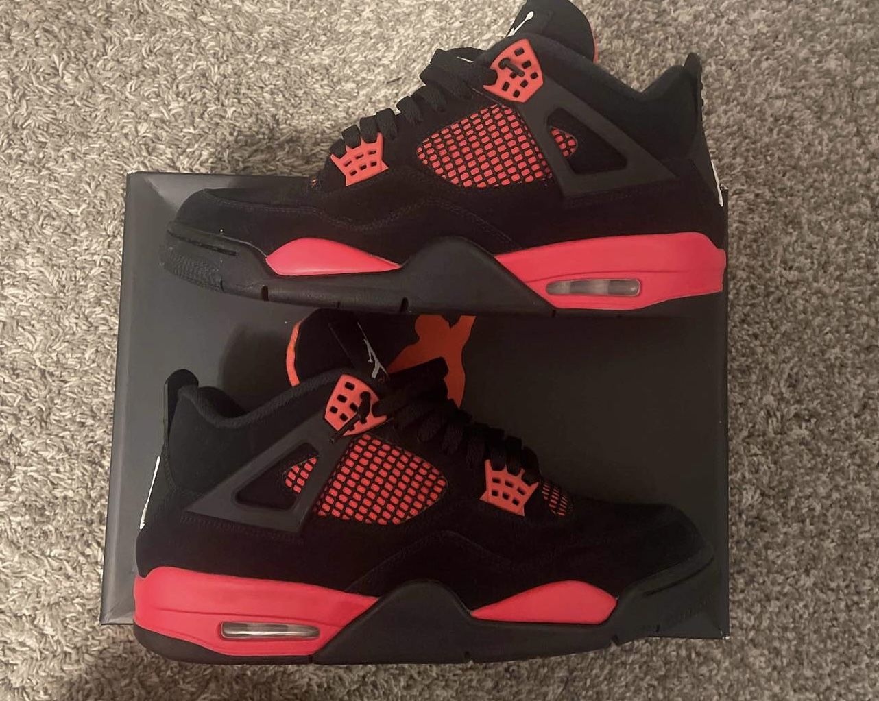 Jordan 4 Red Thunder Size 10.5