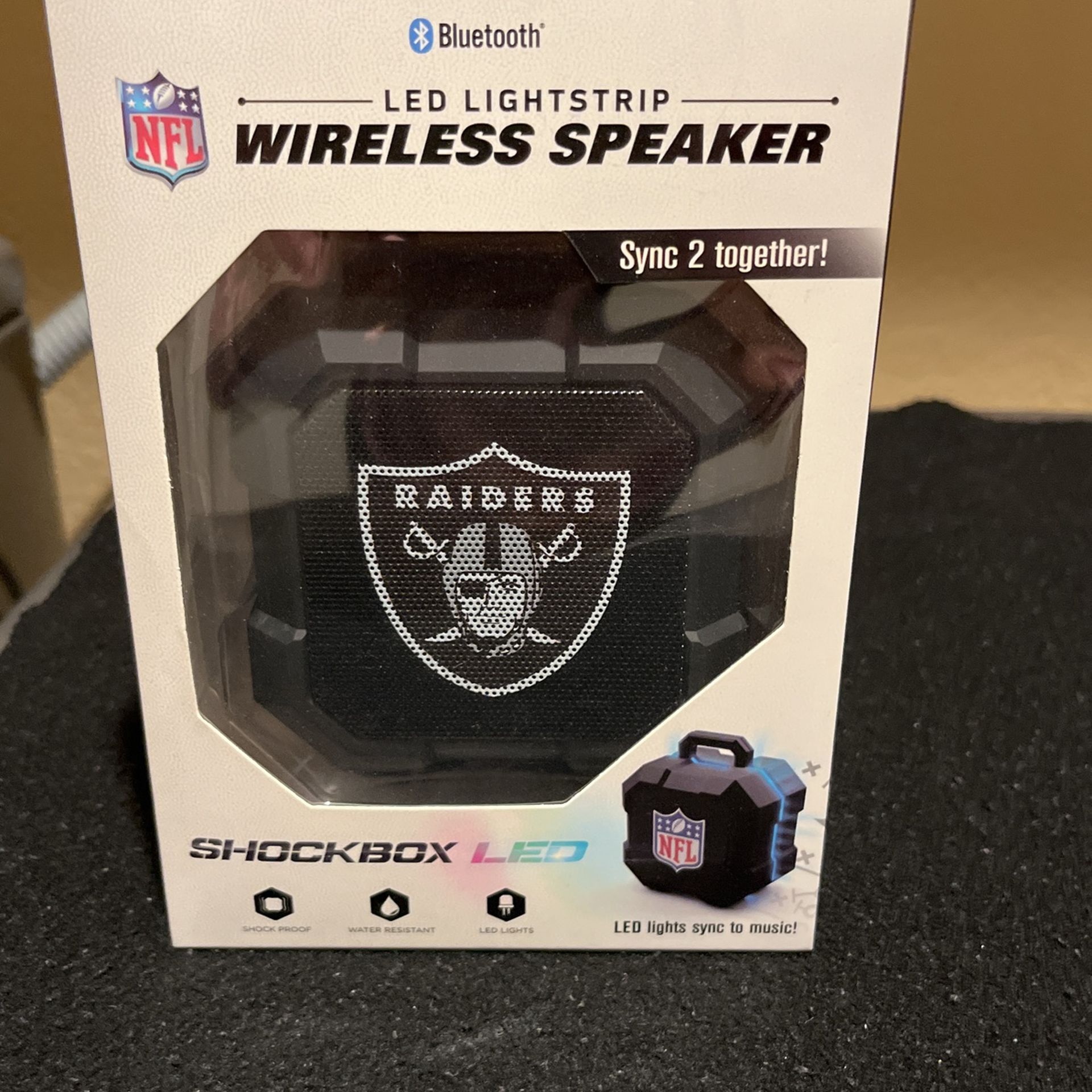 LED LIGHTSTRIP WIRELESS SPEAKER