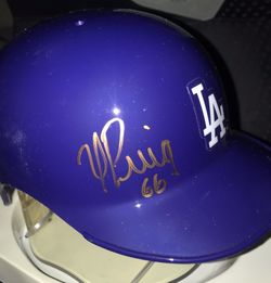 Dodgers Yasiel Puig Autographed mini helmet