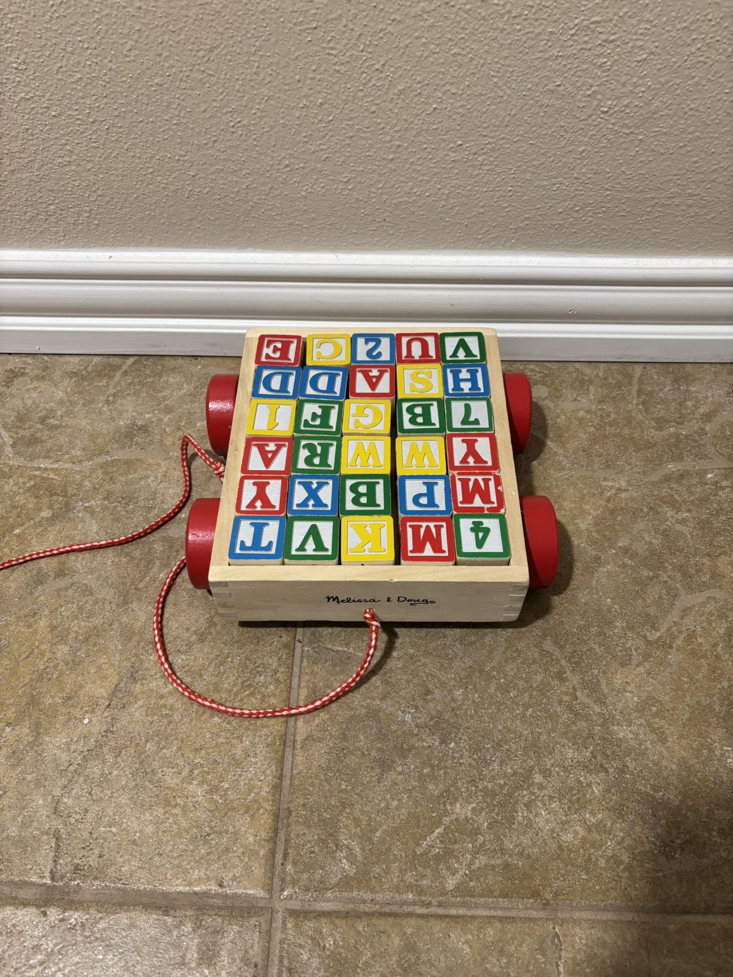 Melissa and Doug ABC pull toy