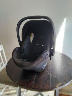 Baby Car Seat For Sale In Pine Hills