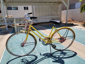 SCHWINN BICYCLE 1974 LIKE NEW