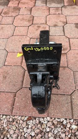H/D trailer hitch