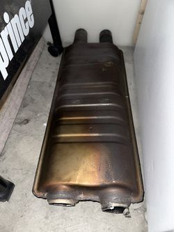 2018 Mustang GT OEM Resonator