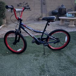 BIKE SCHWINN QUALITY FALCON 